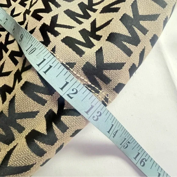 Michael Kors Black and Tan Women's Bag - Picture 5 of 10